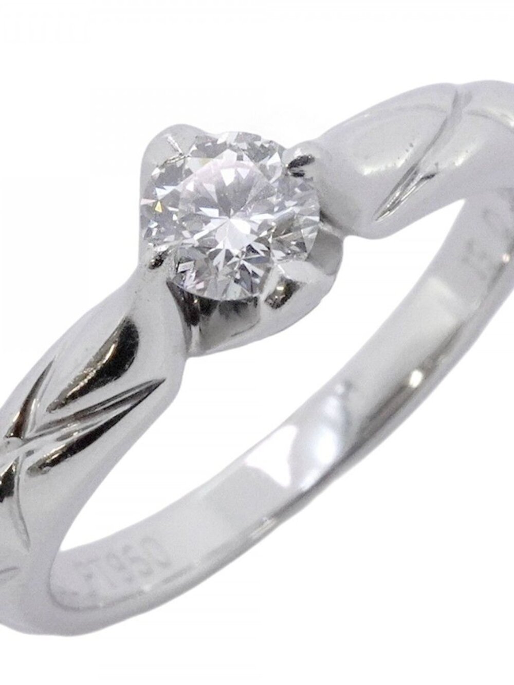 Chanel Ring Quilted Platinum Diamond